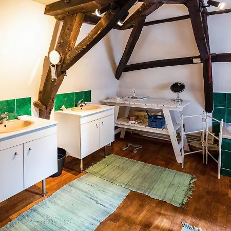 Semesterbostad Historic Castle In With Swimming Pool, Billiards