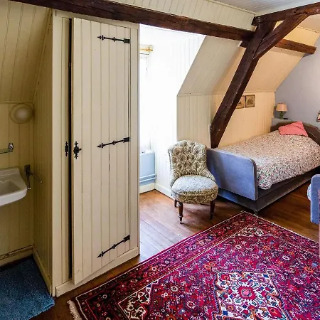 Semesterbostad Historic Castle In With Swimming Pool, Billiards *